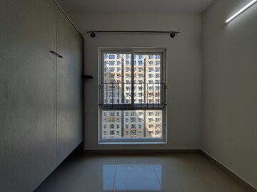 Room in 2 BHK Apartment at Brigade El Dorado, Bagaluru – for Rent