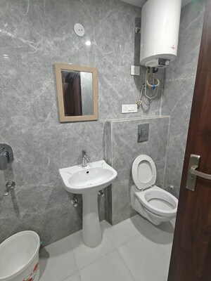 Bathroom in 3 BHK Apartment at Jaypee Pavilion Heights IV, Sector 128 – for Rent