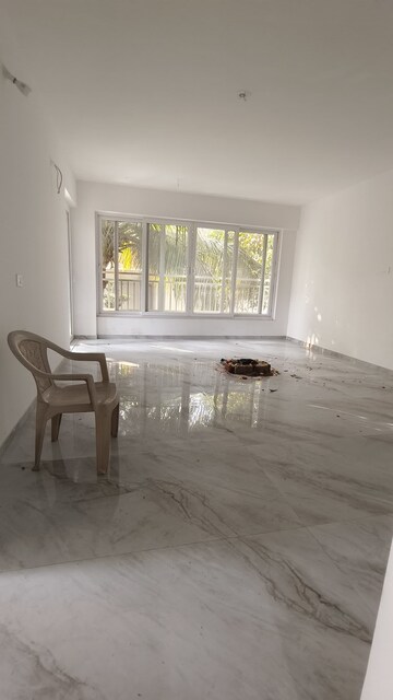 Room in 4 BHK Apartment at Pride Paradise Society, Model Colony – for Sale