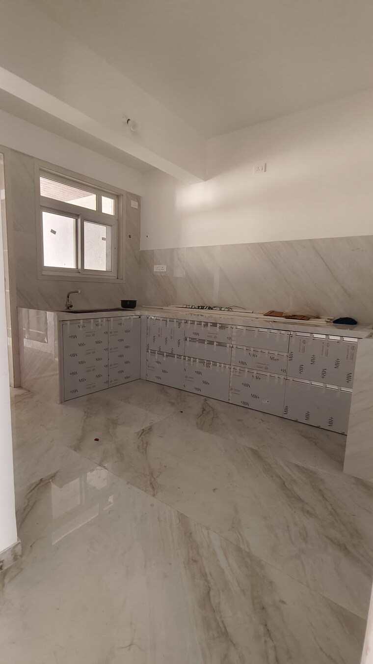 Bathroom, pride-paradise-society 4 Bedroom 5743 Sq.Ft. Apartment In Model Colony Pune 9582873