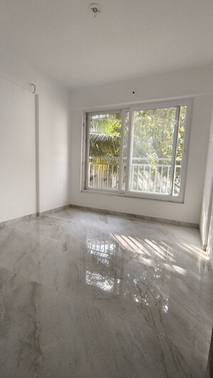 Room in 4 BHK Apartment at Pride Paradise Society, Model Colony – for Sale