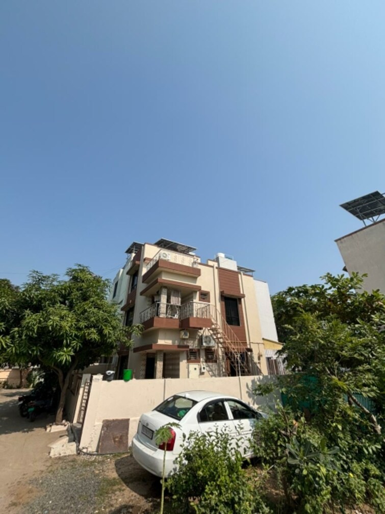 Cover Image, randesan 3 Bedroom 1350 Sq.Ft. Villa In Randesan Ahmedabad 9582878