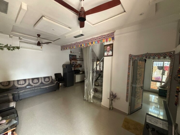 Living Room, randesan 3 Bedroom 1350 Sq.Ft. Villa In Randesan Ahmedabad 9582878