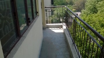 Balcony in 1 BHK Builder Floor at RWA Flats Pocket 40, Kalkaji – for Rent