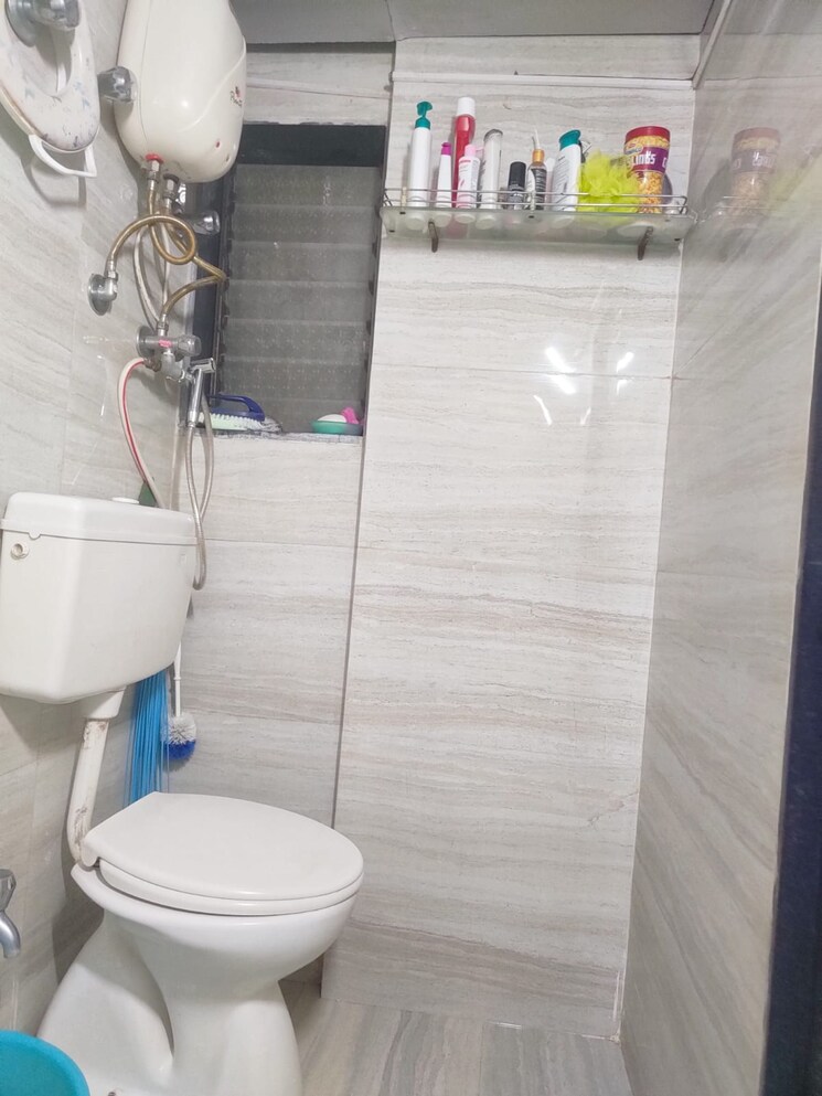 Attached Bathroom, atlantis-apartment 2 Bedroom 890 Sq.Ft. Apartment In Ghodbunder Road Thane 9582920