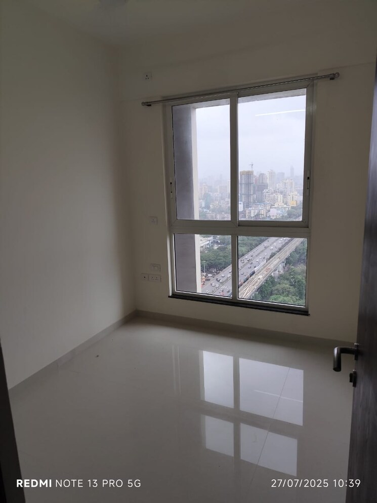 Room, sheth-zuri 2 Bedroom 517 Sq.Ft. Apartment In Laxmi Nagar Thane 9582924