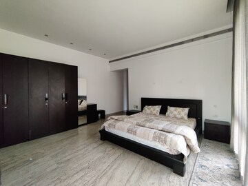 Bedroom in 5 BHK Villa at Prestige Golfshire, Nandi Hills – for Rent