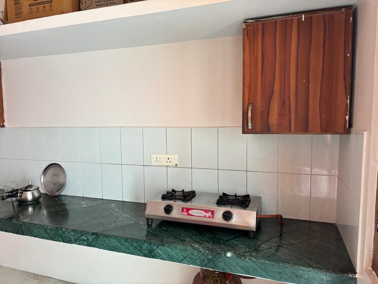 Kitchen, gomti nagar Pg For Boys & Girls In Gomti Nagar 9582935