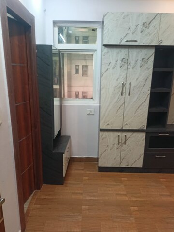 2.5 BHK Apartment For Rent in Ratan Pearls, Sector 16 Greater Noida