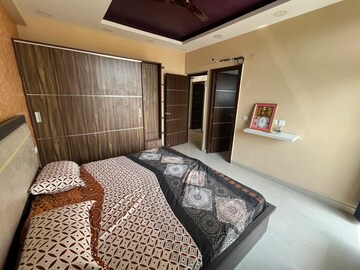 Bedroom in 2.5 BHK Builder Floor at New Ashok Nagar – for Rent