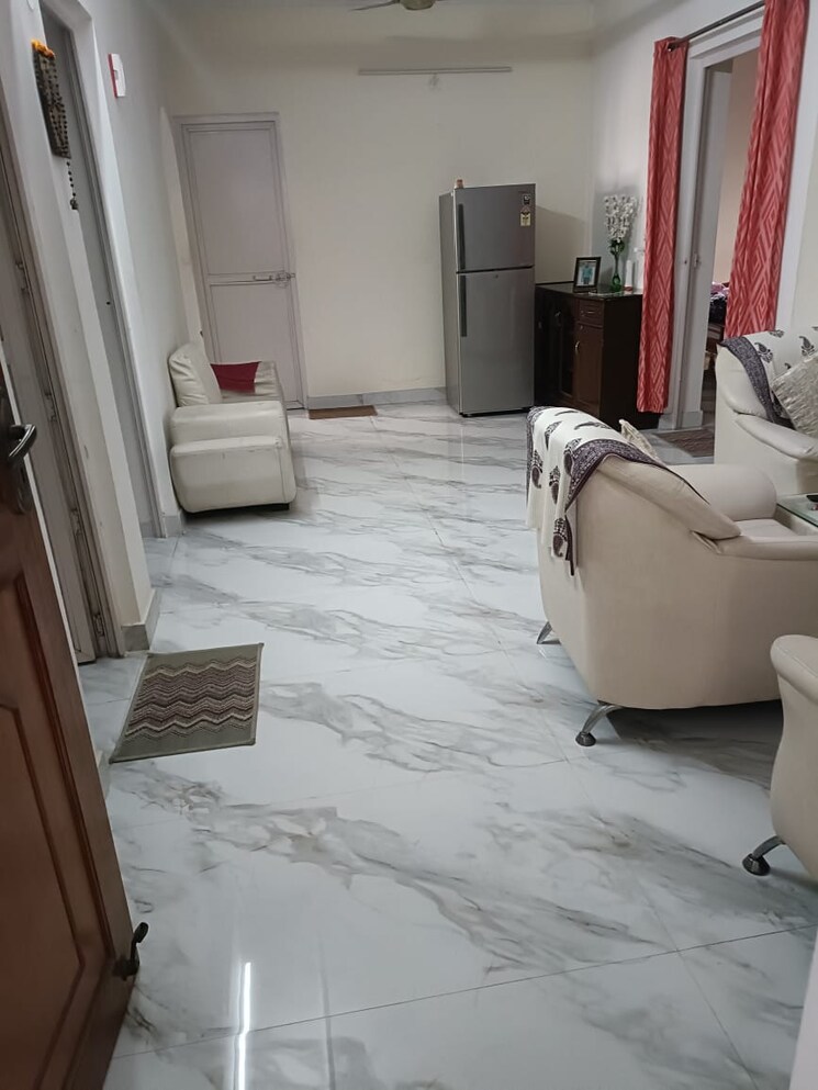 Living Room, vasundhara enclave 3 Bedroom 1300 Sq.Ft. Apartment In Vasundhara Enclave Delhi 9582989
