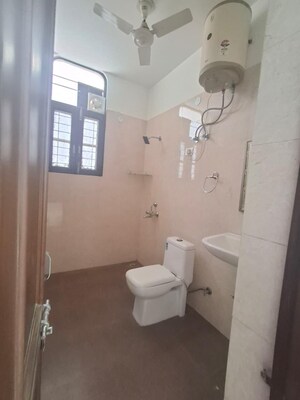 Bathroom in 3 BHK Builder Floor at DLF Royale Residences, Dlf Phase I – for Rent