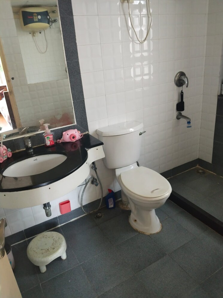 Bathroom, conscient-hines-elevate 3 Bedroom 2295 Sq.Ft. Apartment In Sector 59 Gurgaon 9583031