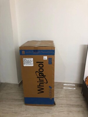 Furnished Amenities in 2 BHK Builder Floor at DLF Royale Residences, Dlf Phase I – for Rent