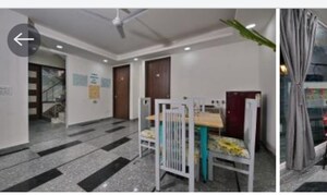 Bedroom in 2 BHK Builder Floor at DLF Royale Residences, Dlf Phase I – for Rent