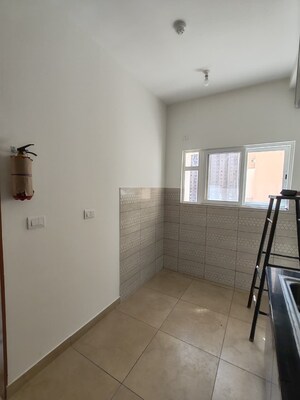 Room in 3 BHK Apartment at Prestige Finsbury Park Regent, Bagaluru – for Rent