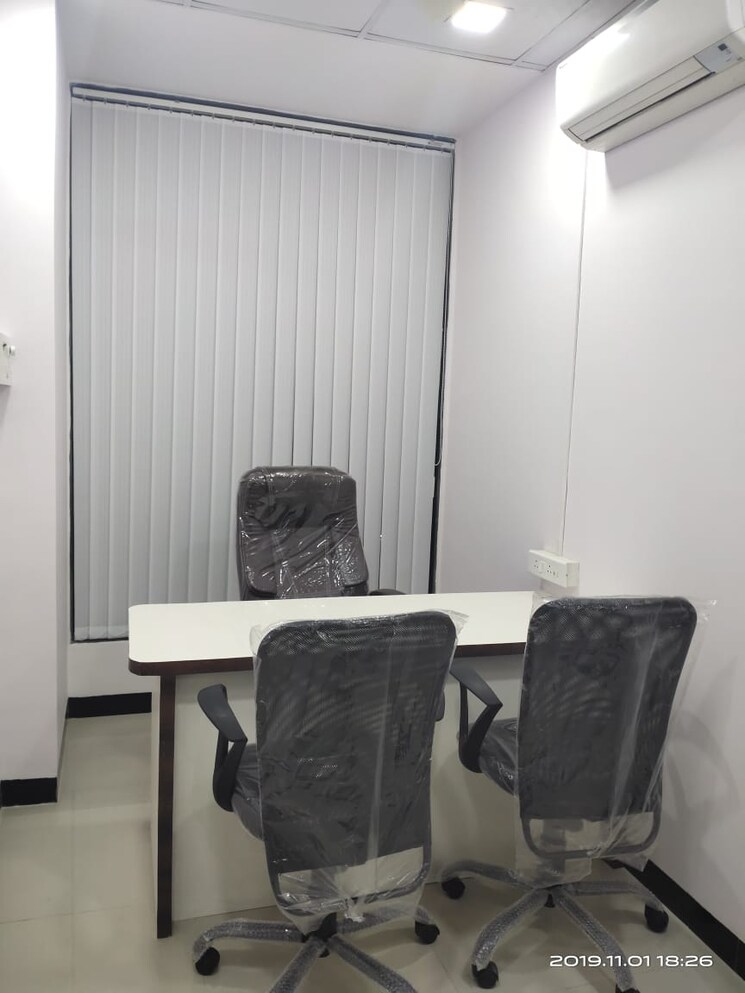 Team Area, real-tech-park Commercial Office Space 747 Sq.Ft. In Vashi Sector 30a Navi Mumbai 9583077