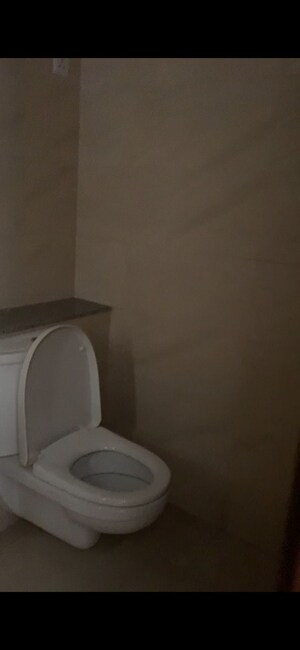 Bathroom in 3 BHK Apartment at Puri Kohinoor, Sector 89 – for Rent