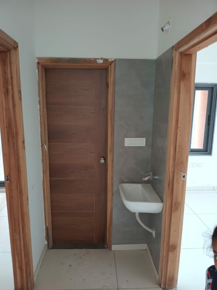 undefined, vaishnodevi circle 3 Bedroom 1800 Sq.Ft. Apartment In Vaishnodevi Circle Ahmedabad 9583099