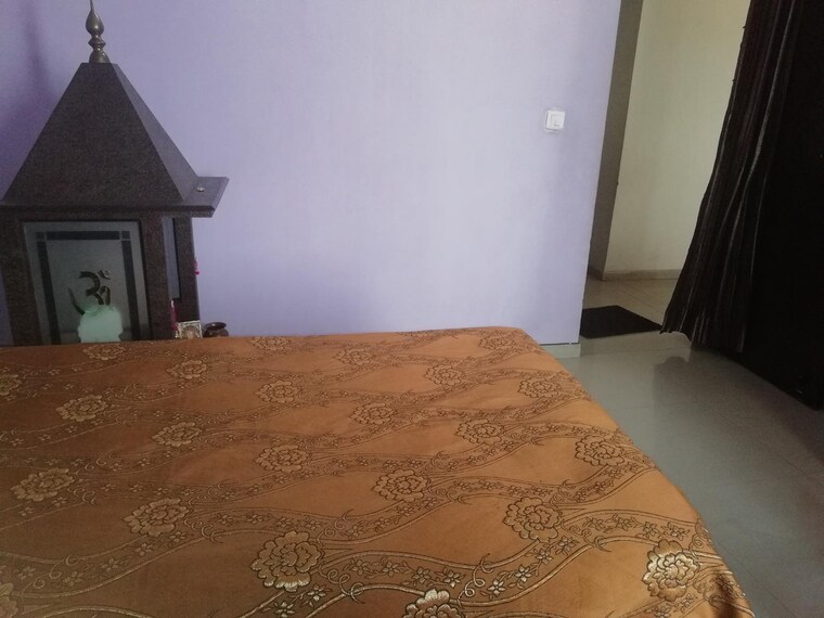 Room, srs-residency 2 Bedroom 1304 Sq.Ft. Apartment In Sector 88 Faridabad 9583097
