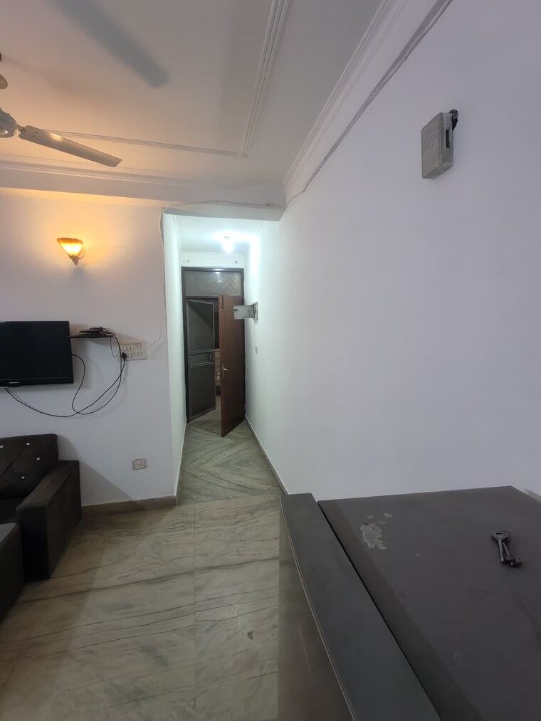 Bathroom, saket 2 Bedroom 800 Sq.Ft. Builder Floor In Saket Delhi 9583131
