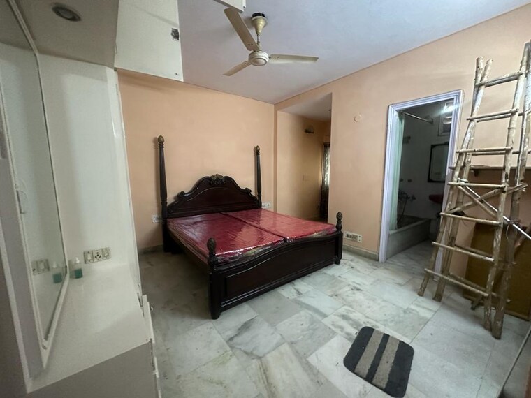 Living Room, kailash hills 3 Bedroom 1800 Sq.Ft. Builder Floor In Kailash Hills Delhi 9583143