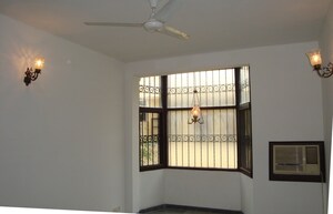 Room in 3 BHK Apartment at Emaar Gurgaon Greens, Sector 102 – for Rent