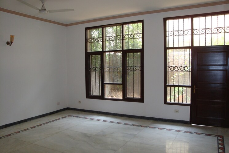 Room, emaar-gurgaon-greens 3 Bedroom 1200 Sq.Ft. Apartment In Sector 102 Gurgaon 9583214