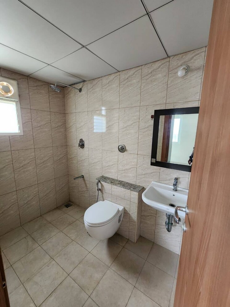 Bathroom, assetz-marq 3 Bedroom 1600 Sq.Ft. Apartment In Whitefield Bangalore 9583180