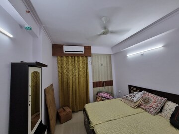 Bedroom in 2 BHK Apartment at Amrapali Golf Homes, Sector 4 Greater Noida – for Rent