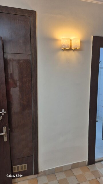 Furnished Amenities in 3 BHK Apartment at BPTP Princess Park, Sector 86 – for Rent