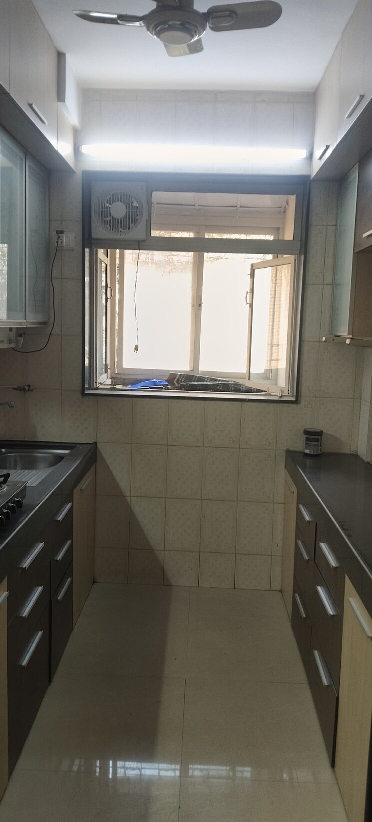 Kitchen, thakur-gayatri-satsang 1 Bedroom 595 Sq.Ft. Apartment In Kandivali East Mumbai 9583231