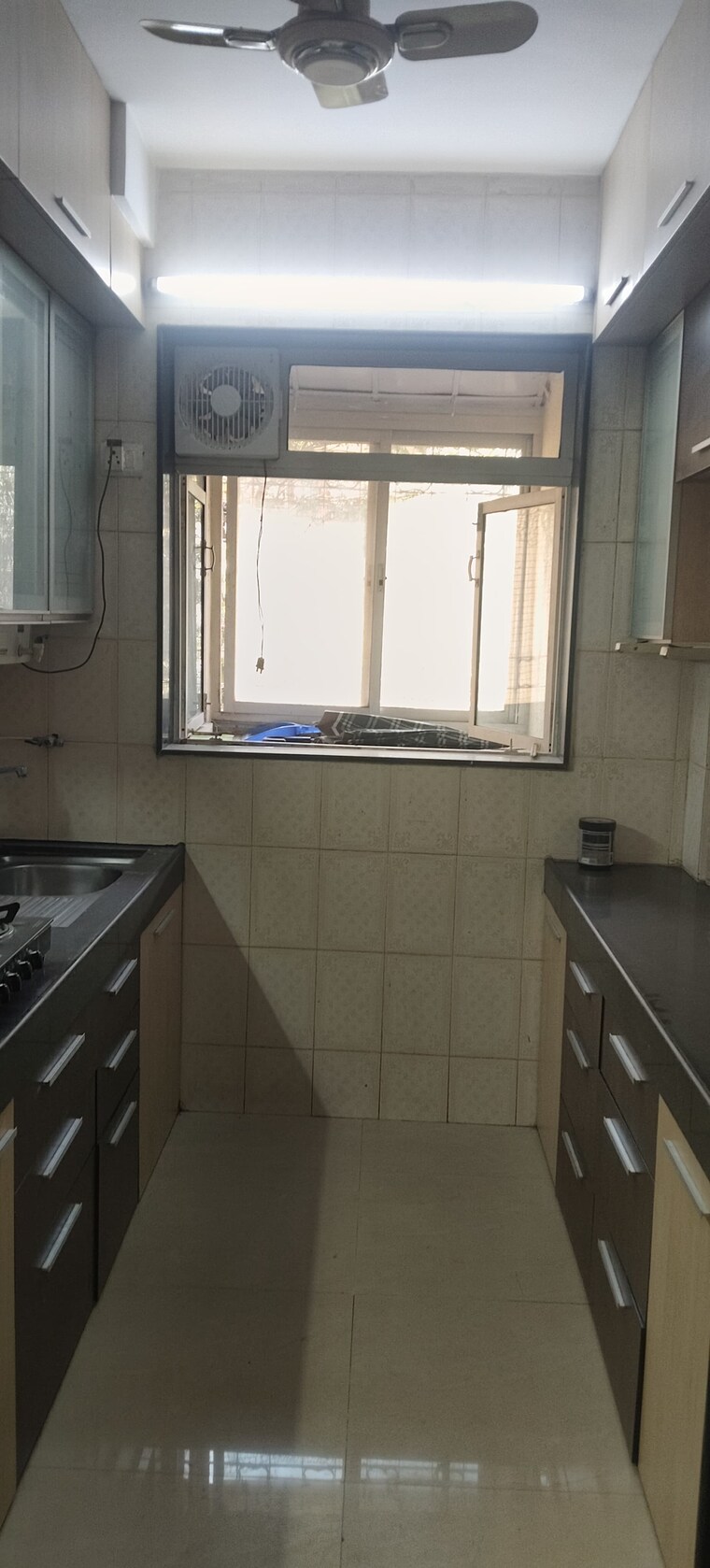 Kitchen, thakur-gayatri-satsang 1 Bedroom 595 Sq.Ft. Apartment In Kandivali East Mumbai 9583231