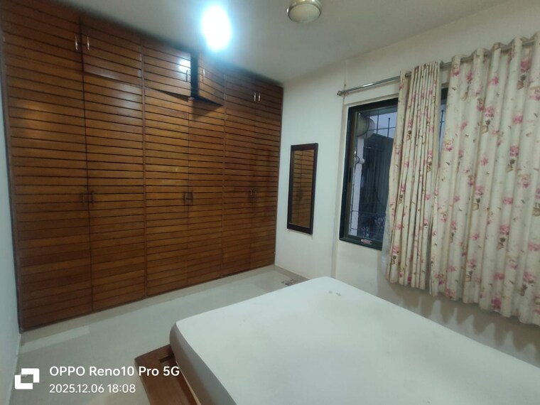 Master Bedroom, lake-primrose 2 Bedroom 970 Sq.Ft. Apartment In Powai Mumbai 9583232