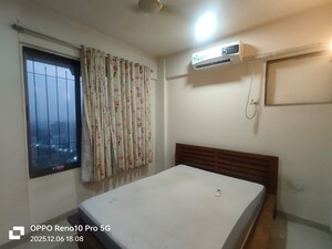 Bedroom in 2 BHK Apartment at Lake Primrose, Powai – for Rent