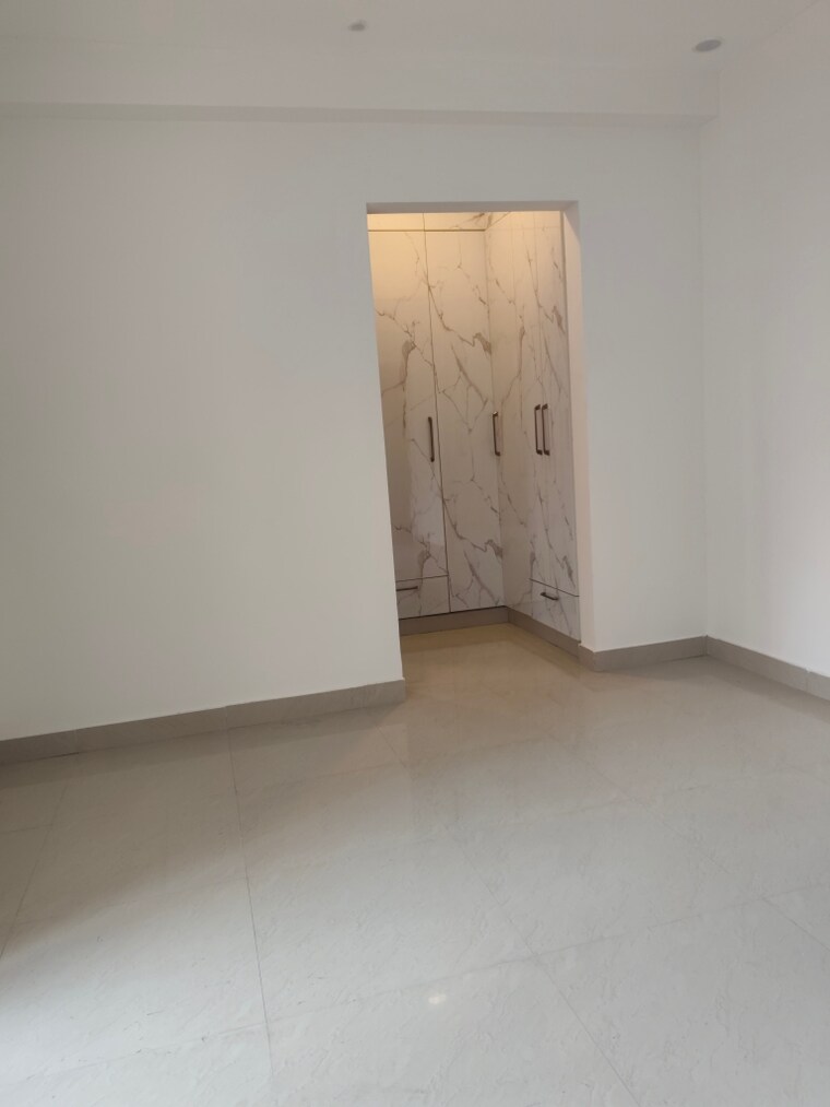 Bedroom, amrapali-heartbeat-city 4 Bedroom 3235 Sq.Ft. Apartment In Sector 107 Noida 9583311