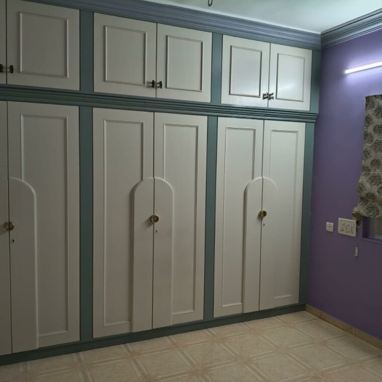 Room, prahlad nagar 4 Bedroom 4050 Sq.Ft. Villa In Prahlad Nagar Ahmedabad 9583290