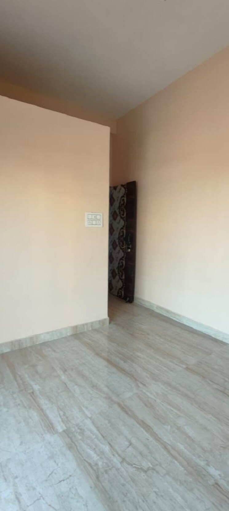 Room, mahadeo ghat road 1 Bedroom 701 Sq.Ft. Independent House In Mahadeo Ghat Road Raipur 9583349