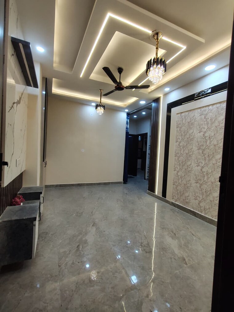 Kitchen, uttam nagar 2 Bedroom 80 Sq.Yd. Builder Floor In Uttam Nagar Delhi 9583378