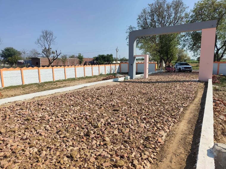 undefined, dhanauli  100 Sq.Yd. Plot In Dhanauli Agra 9583388