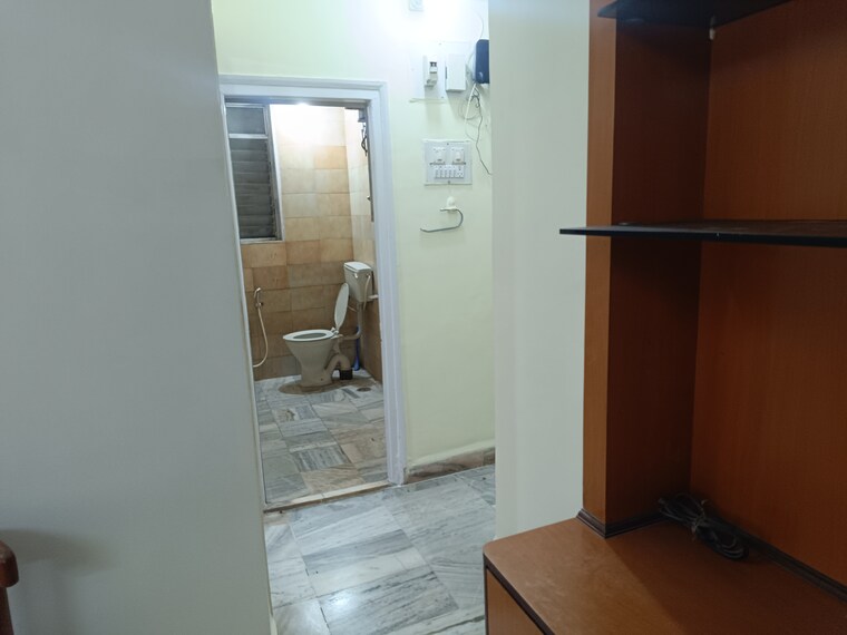 Room, malad west Pg For Boys & Girls In Malad West 9583401