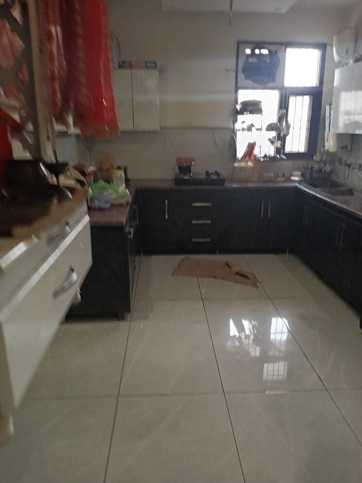 Kitchen, dhakoli 3 Bedroom 1800 Sq.Ft. Apartment In Dhakoli Zirakpur 9583399