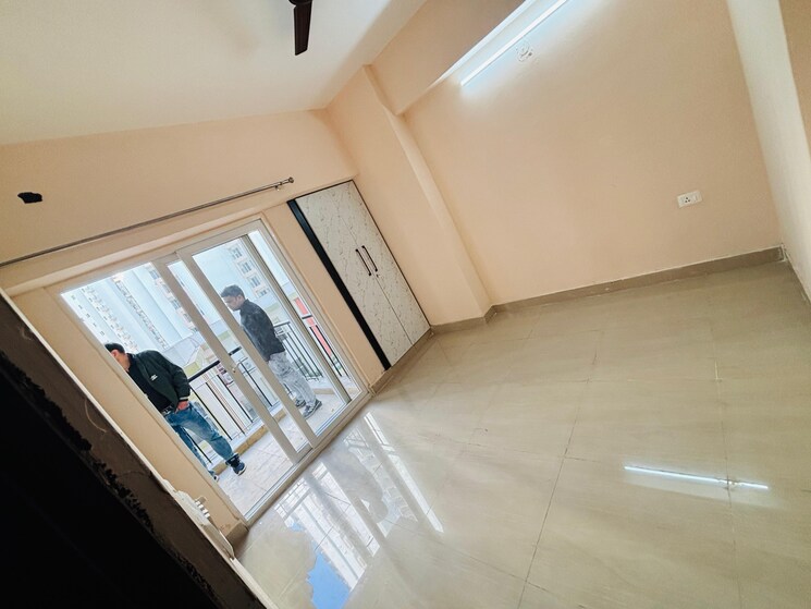 undefined, amrapali-dream-valley 1 Bedroom 585 Sq.Ft. Apartment In Tech Zone 4 Greater Noida Greater Noida 9583419