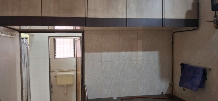 Bathroom, swapnlok-chs 2 Bedroom 950 Sq.Ft. Apartment In Malad East Mumbai 9583443