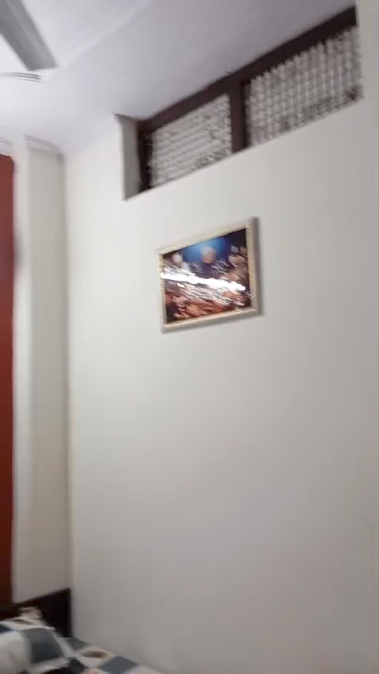 undefined, savitri nagar 2 Bedroom 1000 Sq.Ft. Builder Floor In Savitri Nagar Delhi 9583444