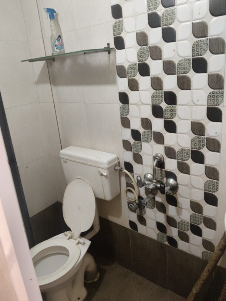 Bathroom, om-sai-heights-ulwe 1 Bedroom 640 Sq.Ft. Apartment In Ulwe Sector 16 Navi Mumbai 9583479