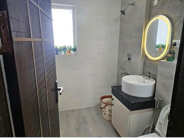 Bathroom in 4 BHK Apartment at Parx Laureate, Sector 108 – for Rent