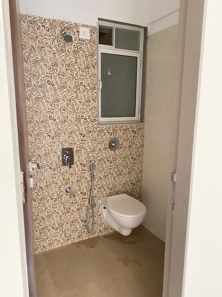 Bathroom, mohite-marvel 1 Bedroom 500 Sq.Ft. Apartment In Ghatkopar East Mumbai 9583456