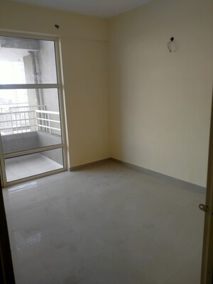 3 BHK Apartment For Rent in Pyramid Altia, Sector 70