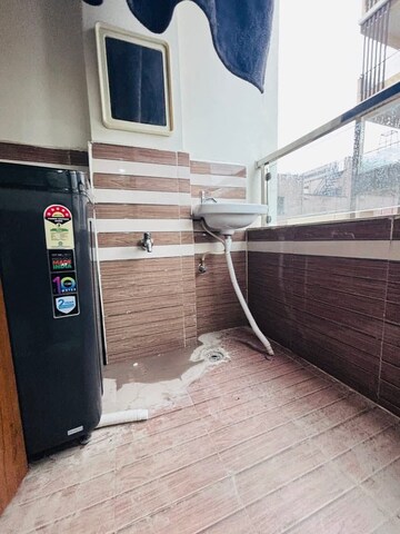 Parking in 1 BHK Apartment at Kondapur – for Rent